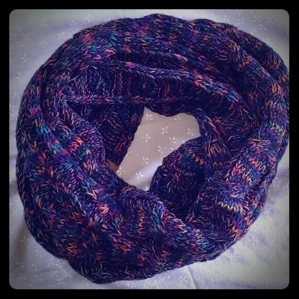 C.C. Infinity Scarf